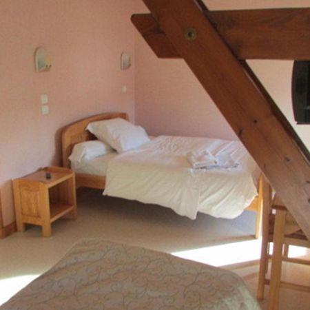 Rod & Seve Hotel Propieres Стая снимка